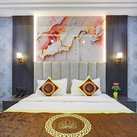 Hotel Armani Suites By Smart Group Nuova Delhi Esterno foto