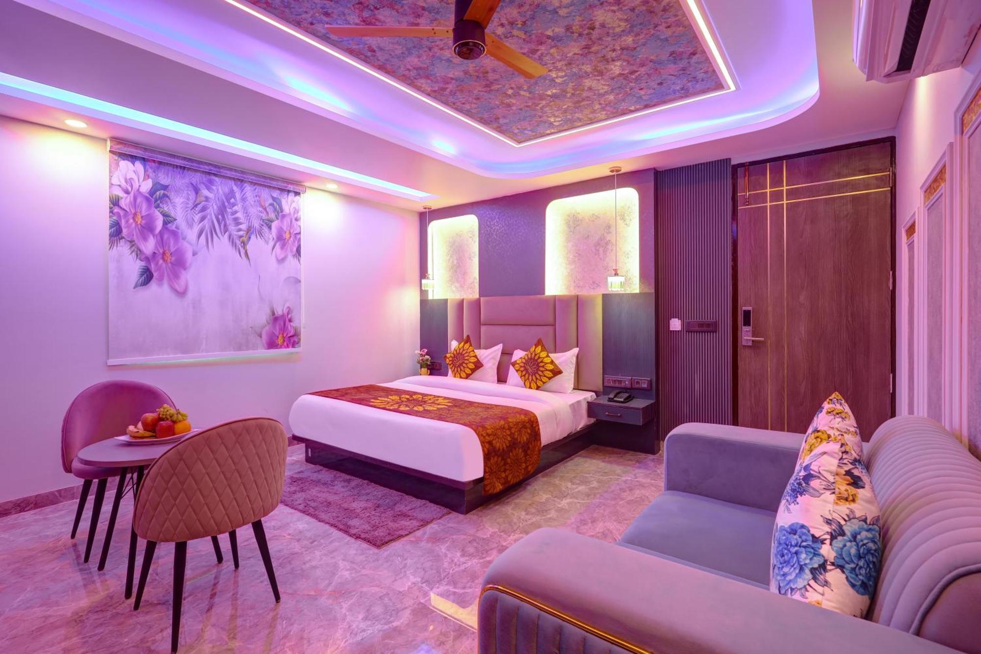 Hotel Armani Suites By Smart Group Nuova Delhi Esterno foto