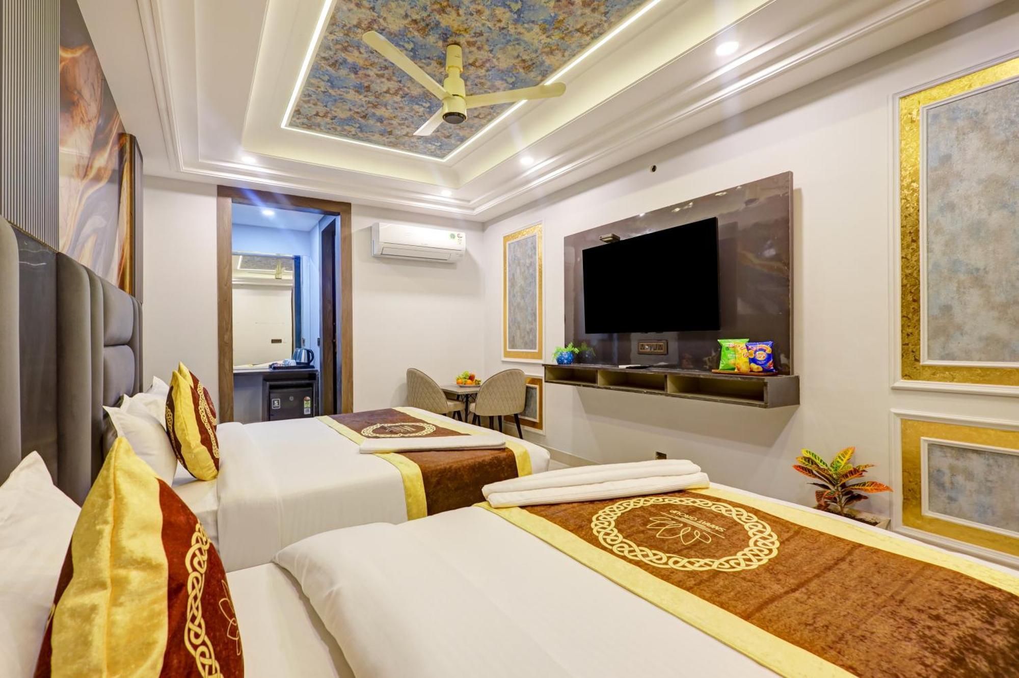 Hotel Armani Suites By Smart Group Nuova Delhi Esterno foto