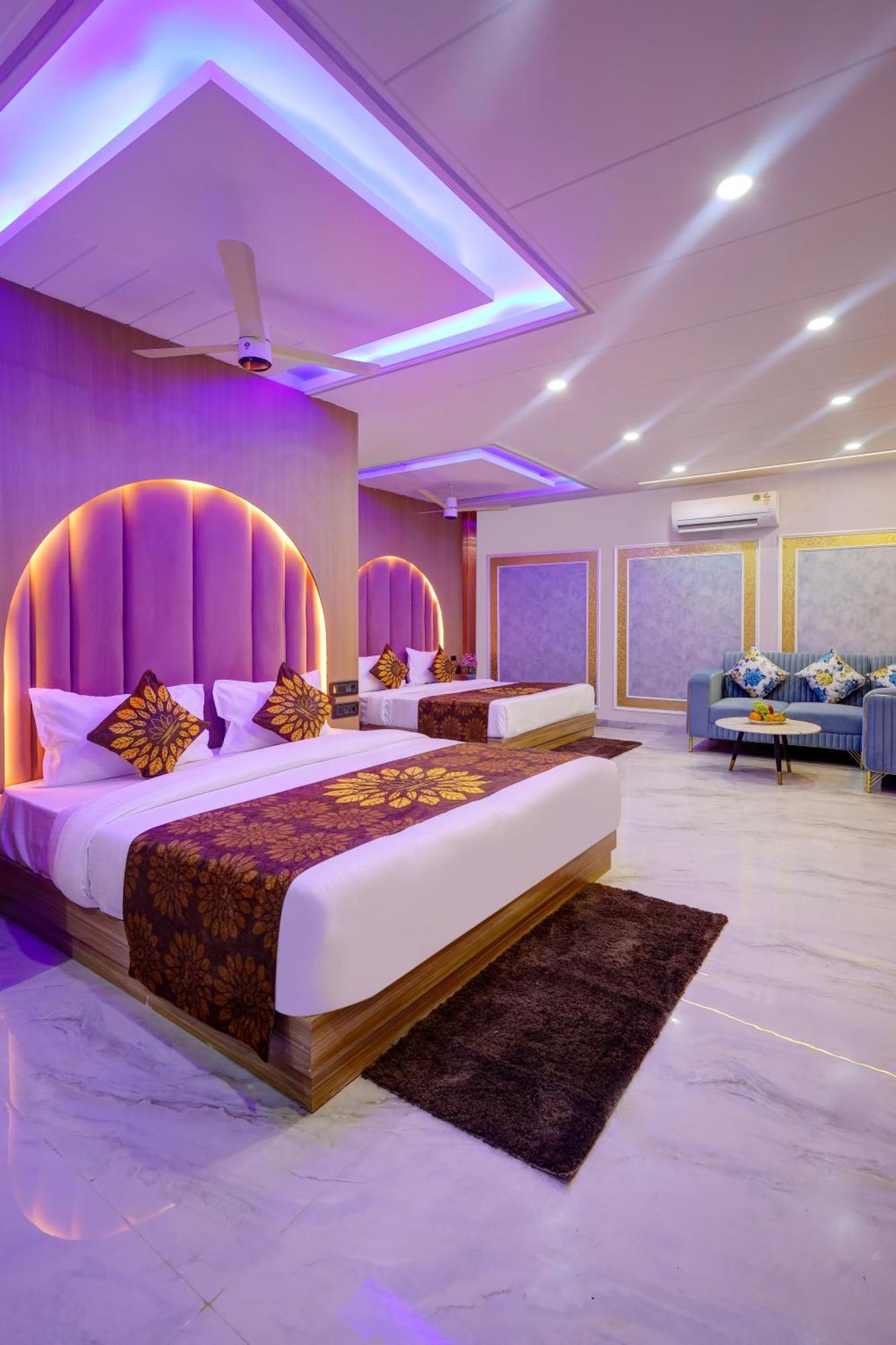 Hotel Armani Suites By Smart Group Nuova Delhi Esterno foto