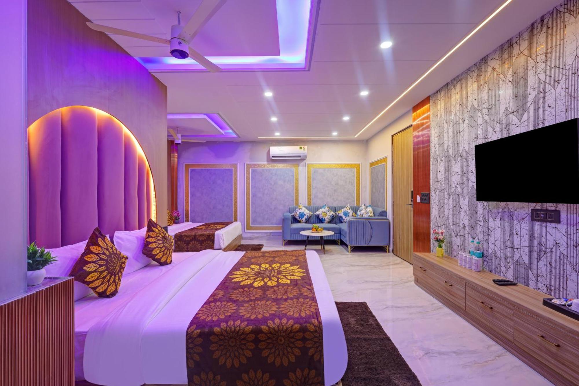 Hotel Armani Suites By Smart Group Nuova Delhi Esterno foto