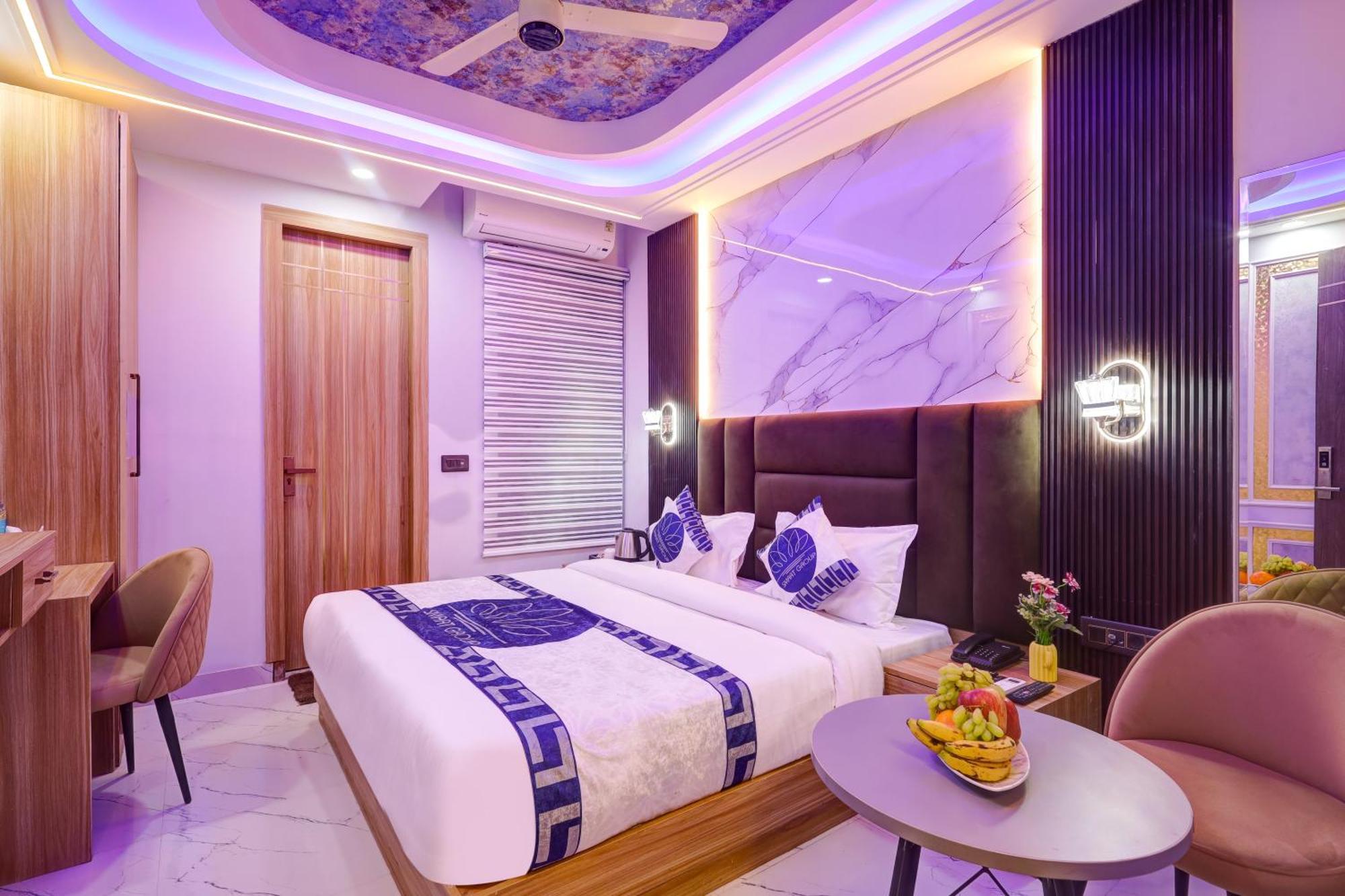 Hotel Armani Suites By Smart Group Nuova Delhi Esterno foto